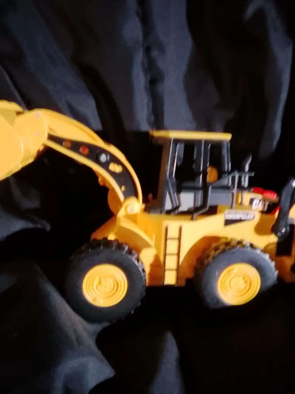 Toy State CAT Caterpillar Job Site Machines Motorized Wheel Loader